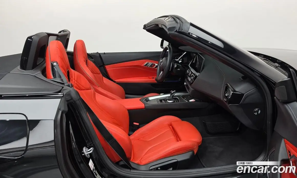 BMW Z4 2023 2.0 автомат (гидро), фото 16