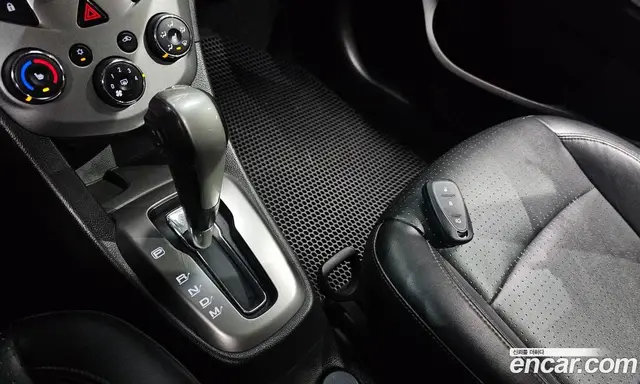 Chevrolet Aveo 2016 1.4 автомат (гидро), миниатюра 12
