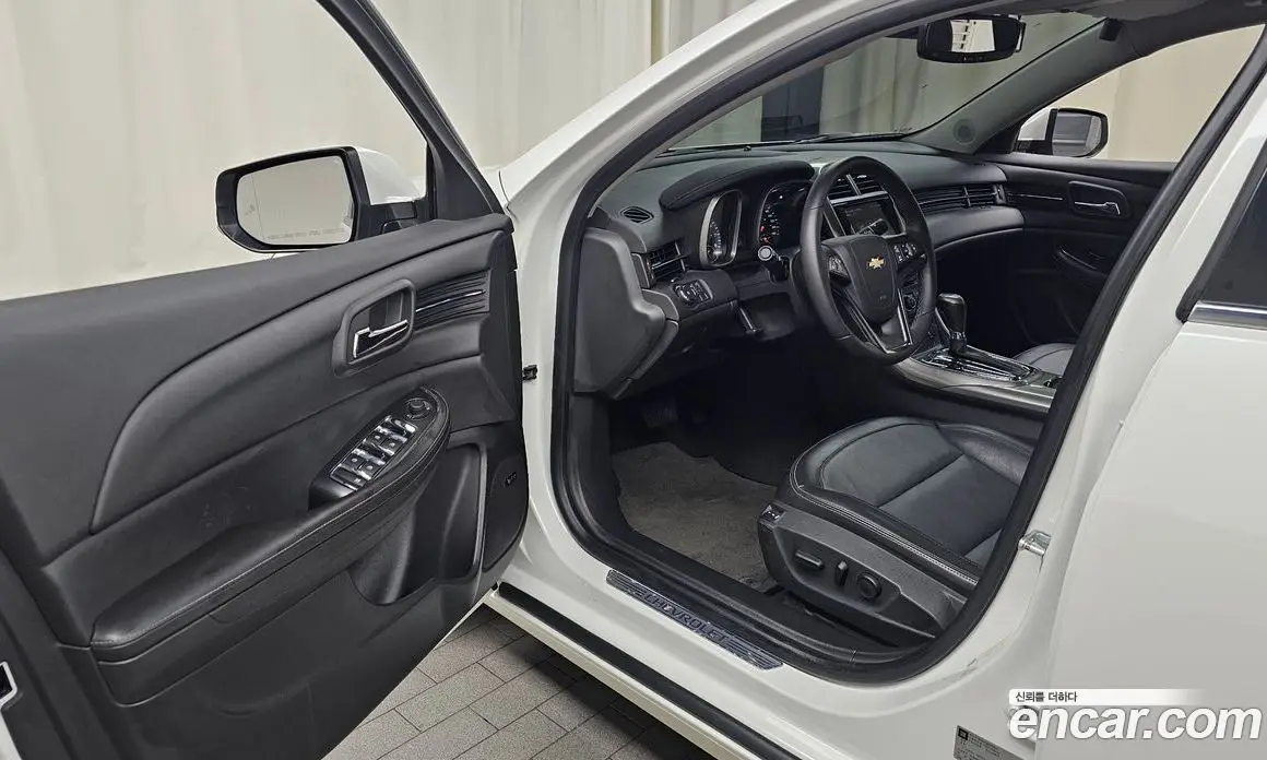 Chevrolet Malibu 2015 2.0 автомат (гидро), фото 12
