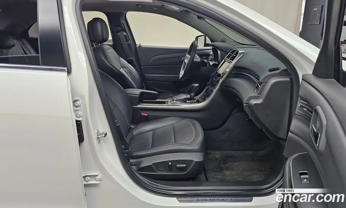 Chevrolet Malibu 2015 2.0 автомат (гидро), фото 15