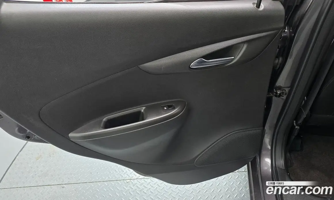 Chevrolet Spark 2016 1.0 автомат (гидро), фото 15