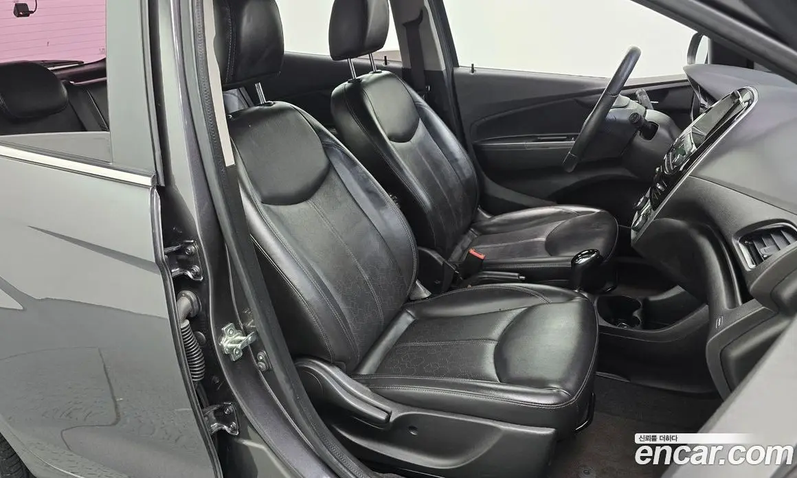 Chevrolet Spark 2016 1.0 автомат (гидро), фото 18