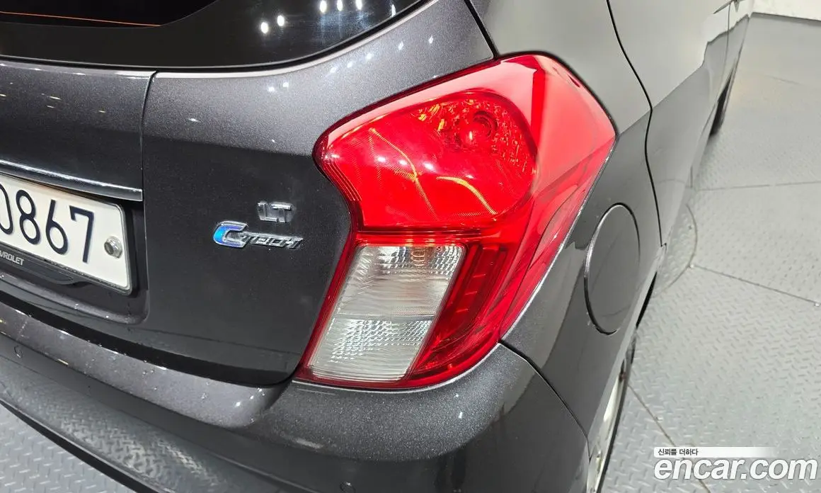 Chevrolet Spark 2016 1.0 автомат (гидро), фото 9