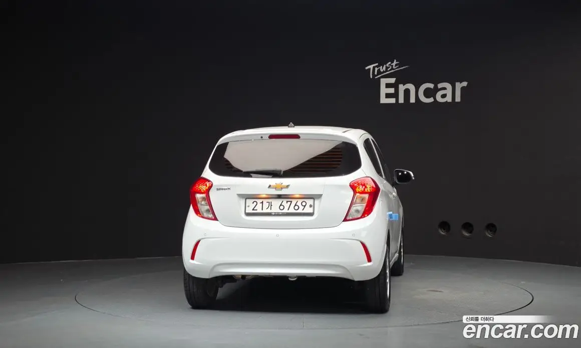 Chevrolet Spark 2018 1.0 автомат (гидро), фото 4 Chevrolet Spark 2018 1.0 автомат (гидро), фото 4