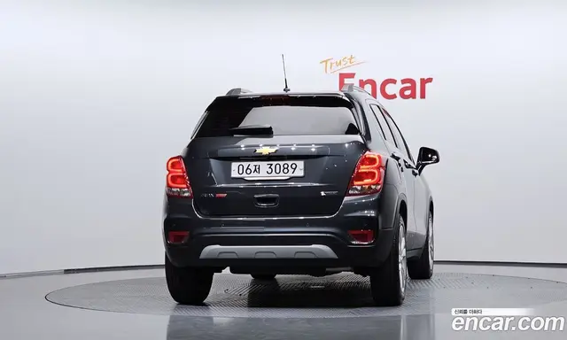 Chevrolet Trax 2017 1.4 автомат (гидро), миниатюра 3