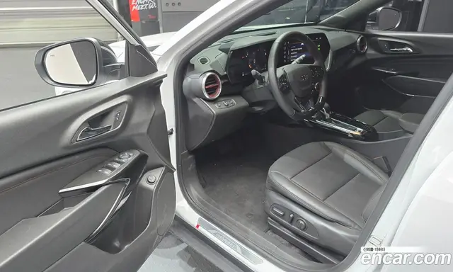 Chevrolet Trax 2023 1.2 автомат (гидро), миниатюра 12