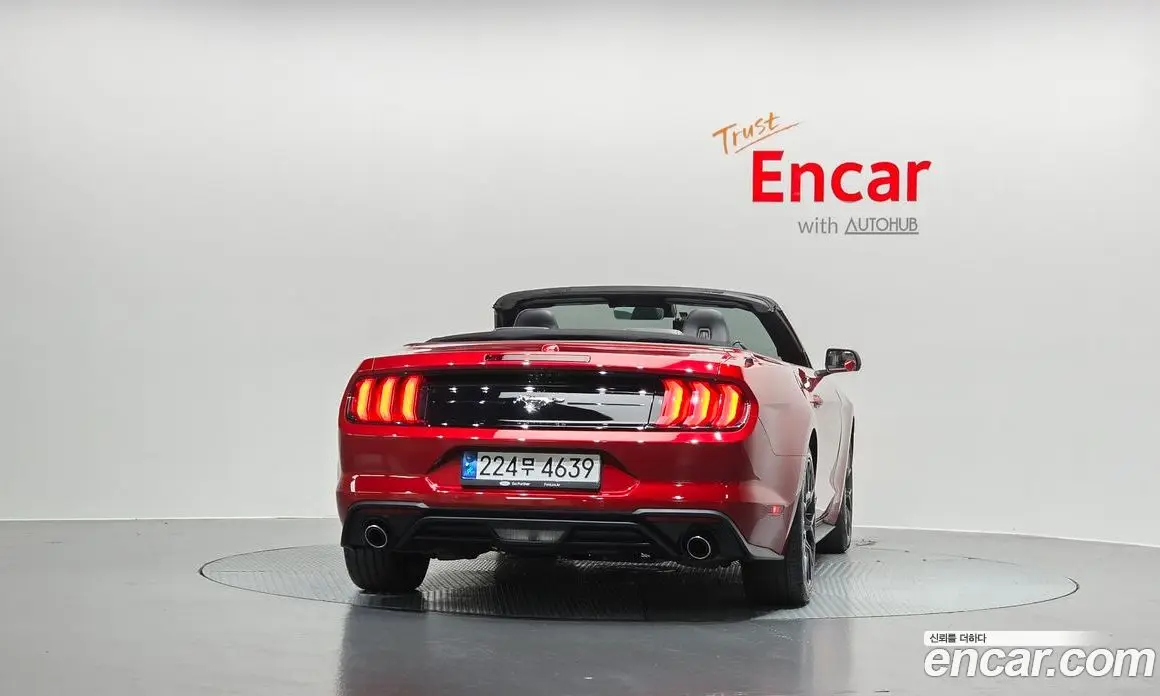 Ford Mustang 2021 2.3 автомат (гидро), фото 3