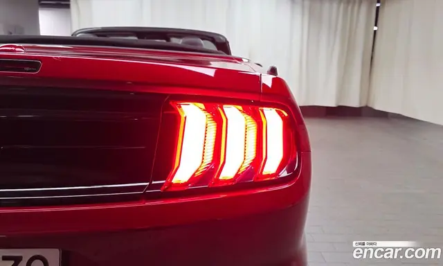 Ford Mustang 2021 2.3 автомат (гидро), миниатюра 8