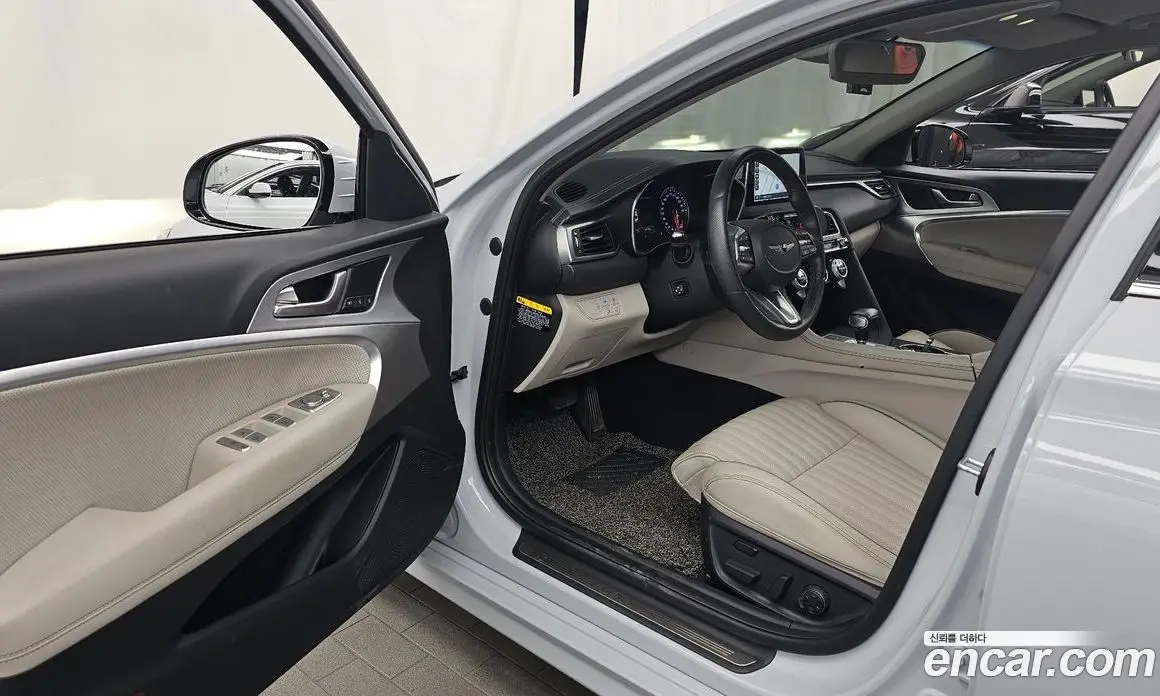 Genesis G70 2019 2.0 автомат (гидро), фото 13