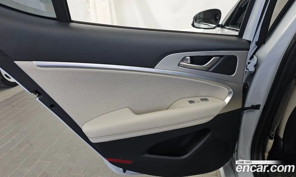 Genesis G70 2019 2.0 автомат (гидро), фото 15