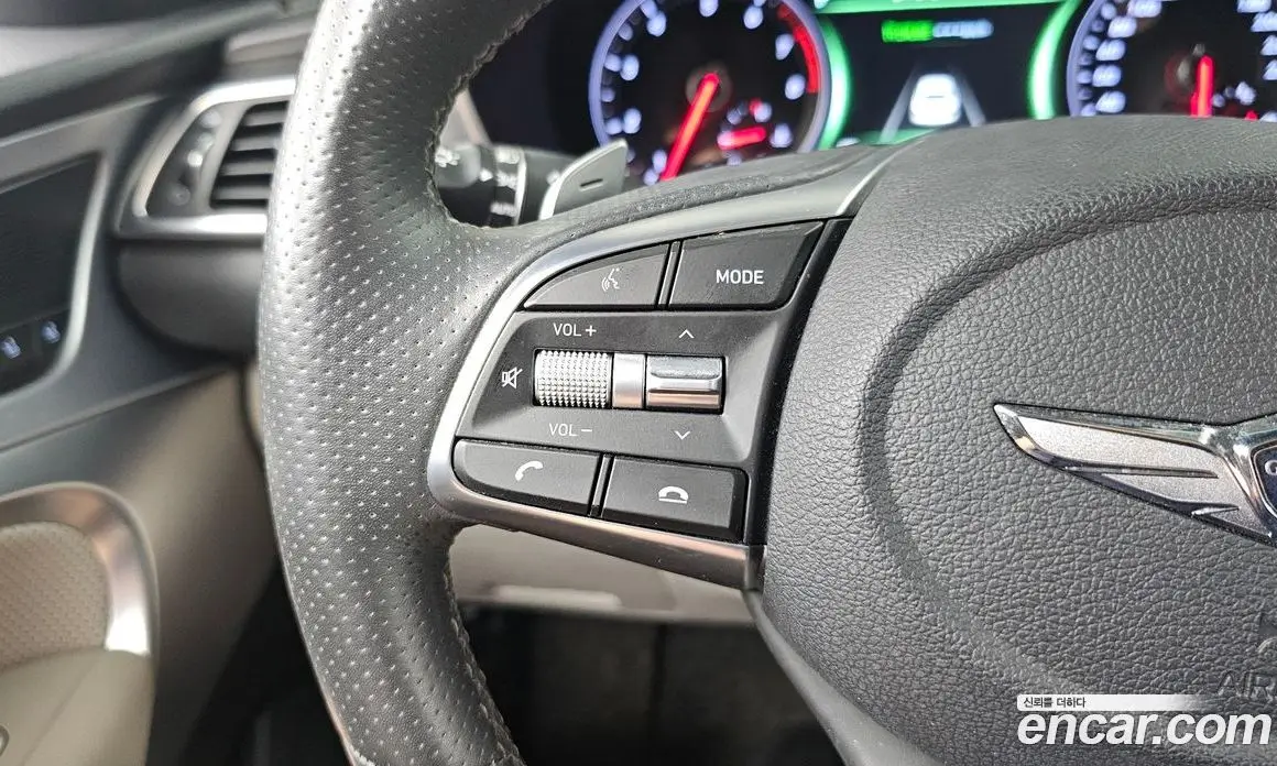 Genesis G70 2019 2.0 автомат (гидро), фото 16