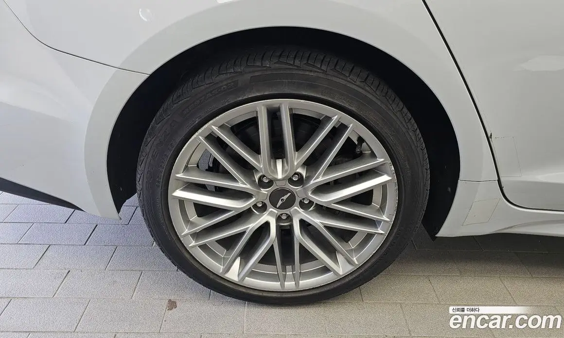 Genesis G70 2019 2.0 автомат (гидро), фото 5