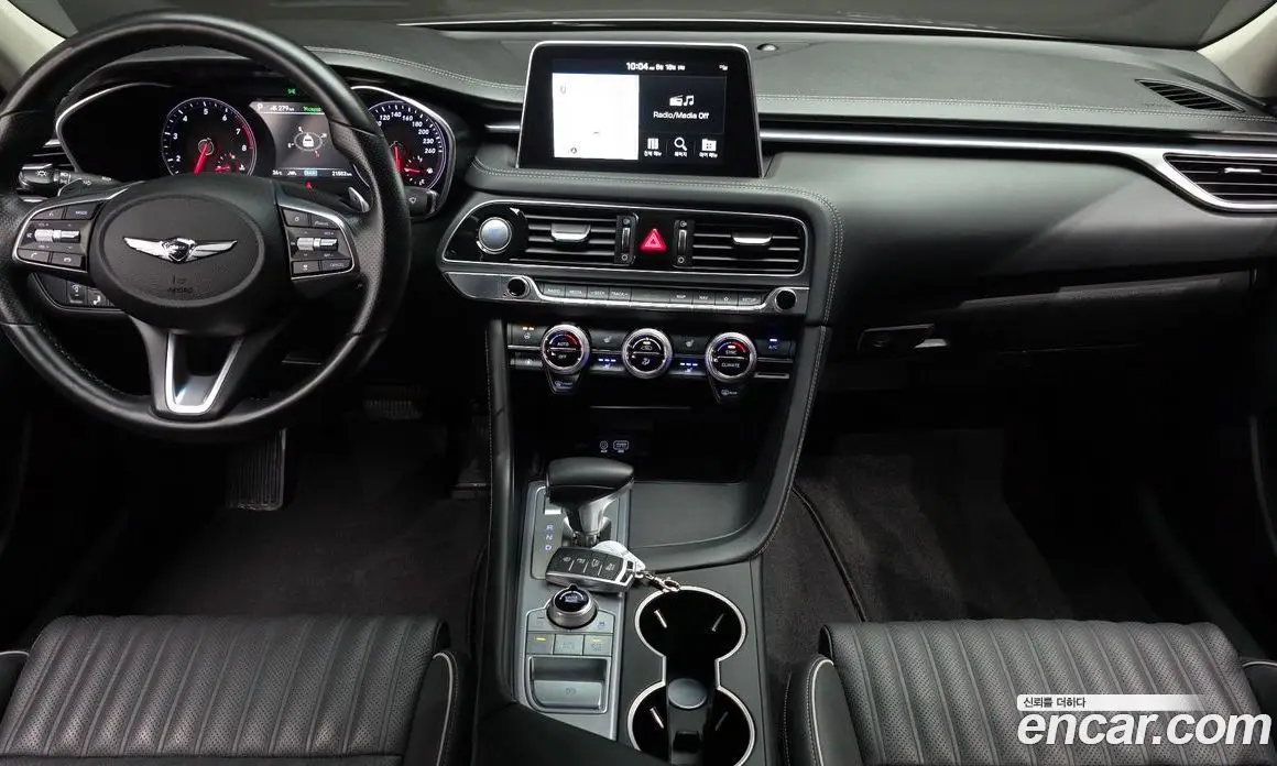 Genesis G70 2019 2.0 автомат (гидро), фото 10 Genesis G70 2019 2.0 автомат (гидро), фото 10