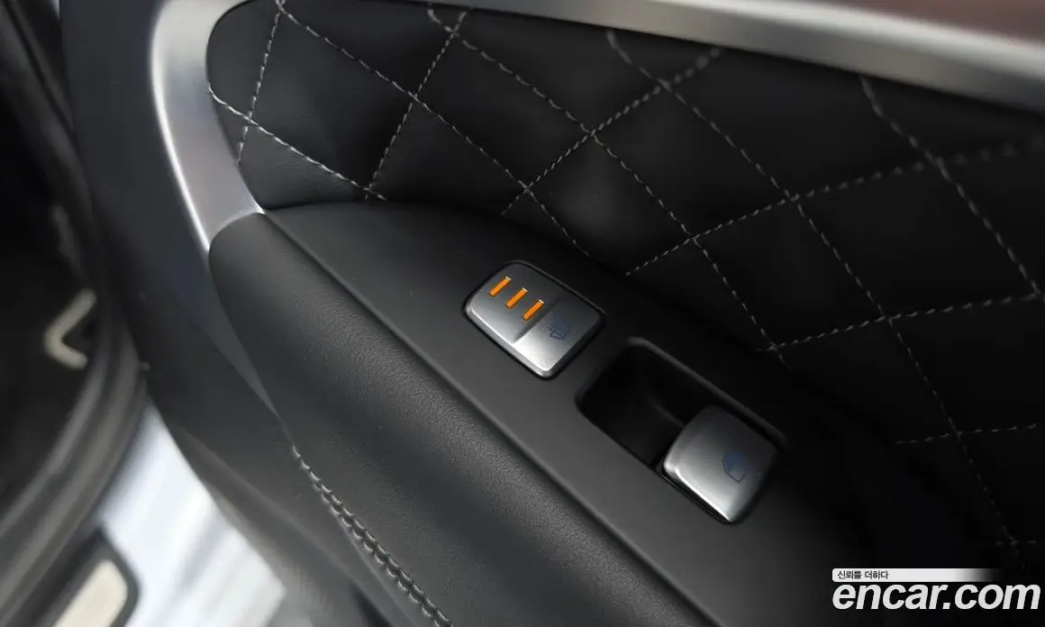 Genesis G70 2019 2.0 автомат (гидро), фото 19