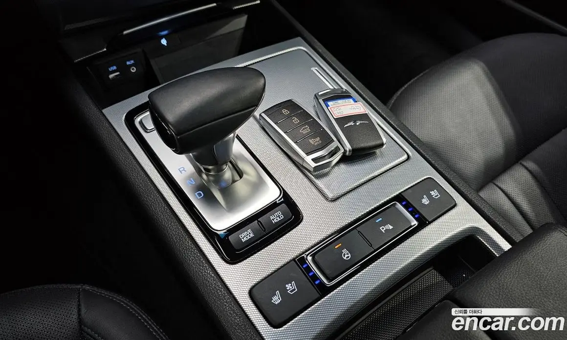 Genesis G80 2017 3.3 автомат (гидро), фото 11 Genesis G80 2017 3.3 автомат (гидро), фото 11