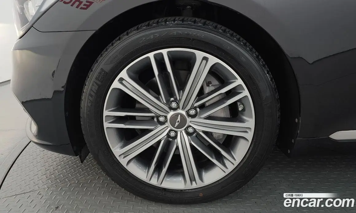 Genesis G80 2017 3.3 автомат (гидро), фото 4 Genesis G80 2017 3.3 автомат (гидро), фото 4