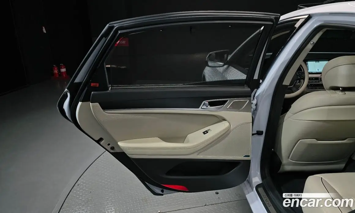 Genesis G80 2018 3.3 автомат (гидро), фото 15