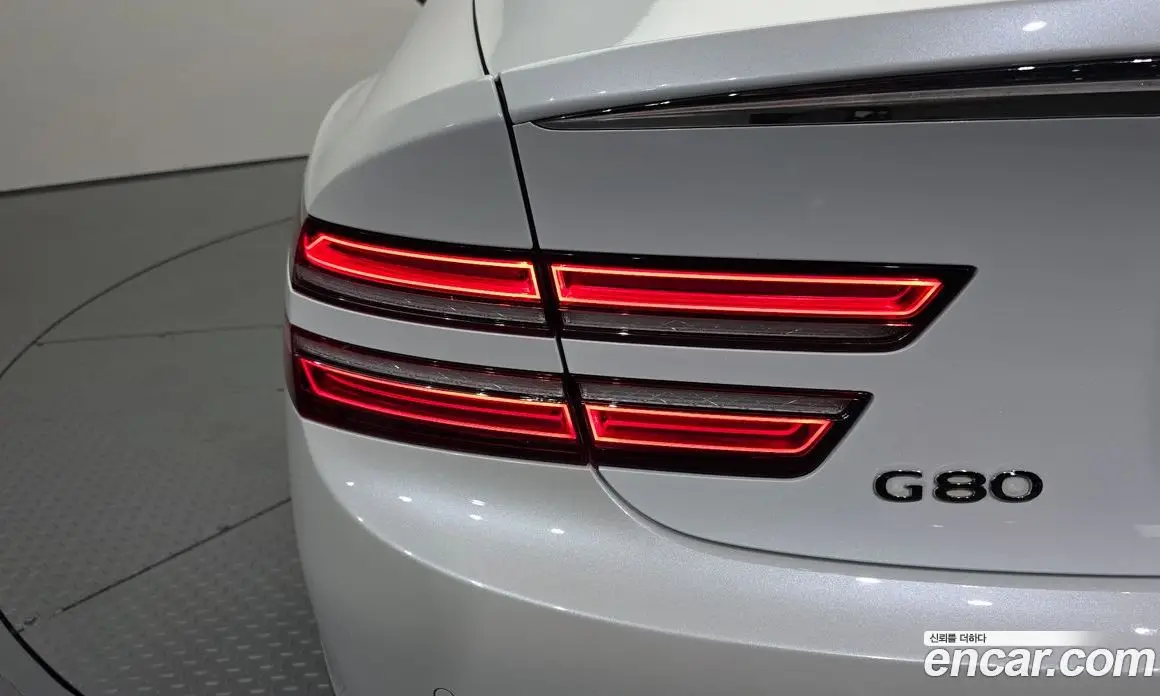 Genesis G80 2023 2.5 автомат (гидро), фото 9 Genesis G80 2023 2.5 автомат (гидро), фото 9