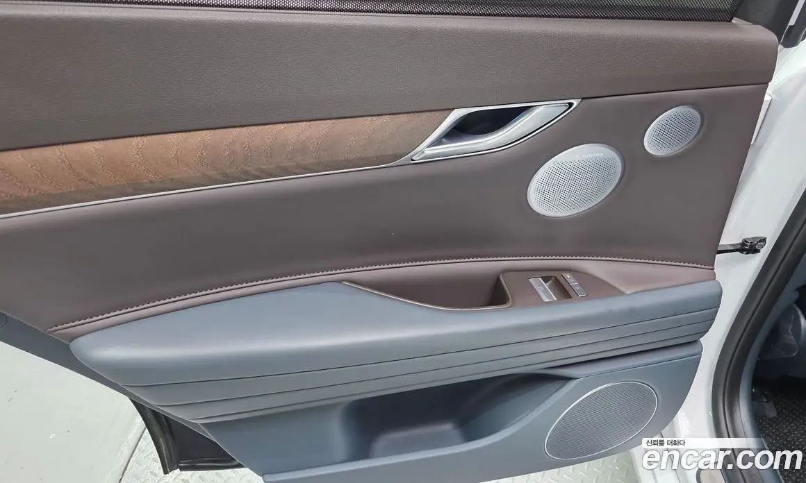 Genesis G80 2024 2.5 автомат (гидро), фото 15