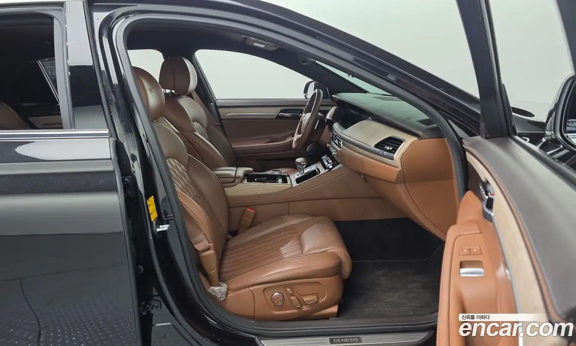 Genesis G90 2019 3.3 автомат (гидро), фото 16 Genesis G90 2019 3.3 автомат (гидро), фото 16