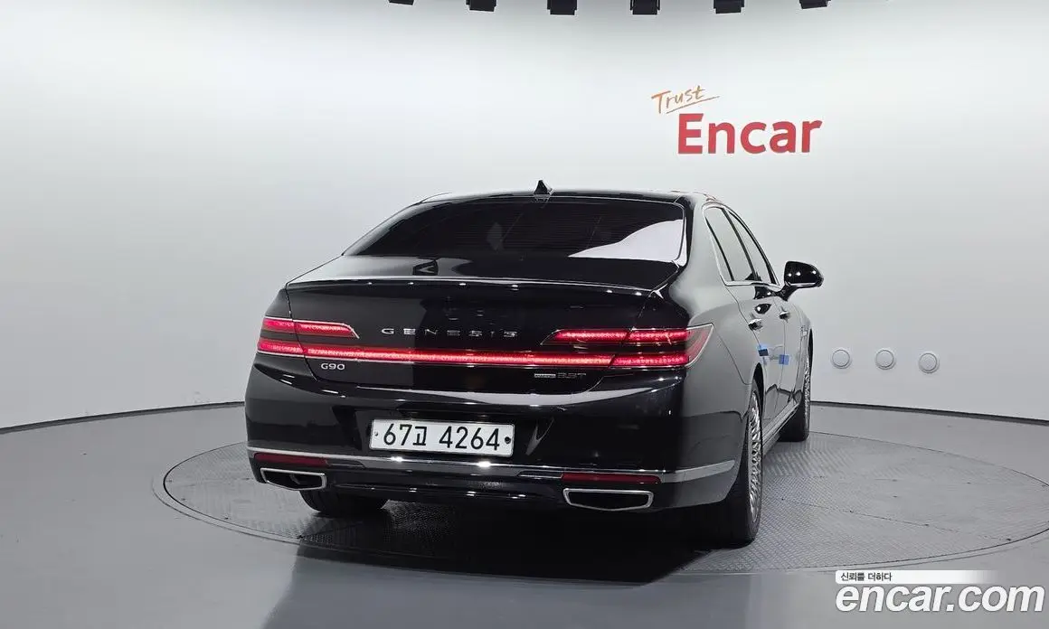 Genesis G90 2019 3.3 автомат (гидро), фото 4 Genesis G90 2019 3.3 автомат (гидро), фото 4