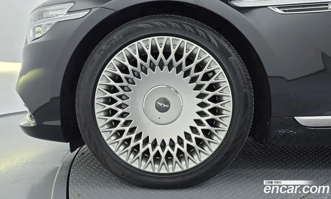 Genesis G90 2019 3.3 автомат (гидро), фото 5 Genesis G90 2019 3.3 автомат (гидро), фото 5