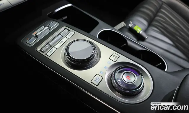 Genesis GV70 2021 2.5 автомат (гидро), миниатюра 12