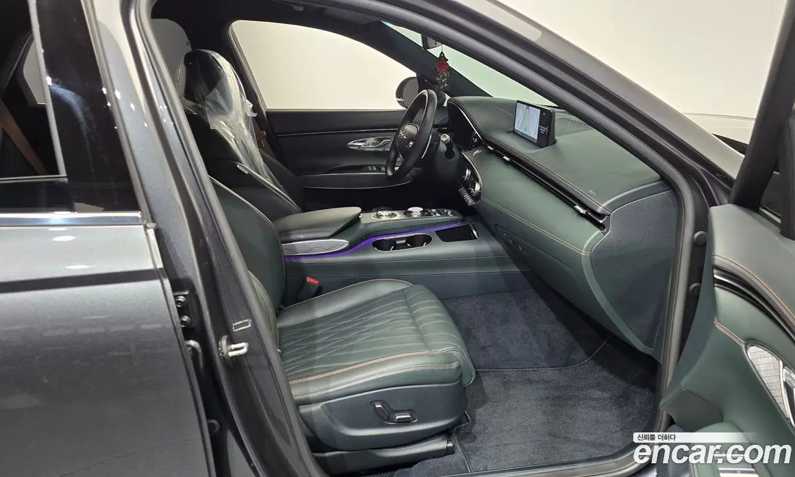 Genesis GV70 2021 2.5 автомат (гидро), фото 16