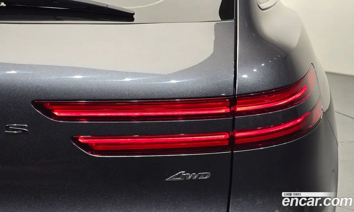 Genesis GV70 2021 2.5 автомат (гидро), фото 9