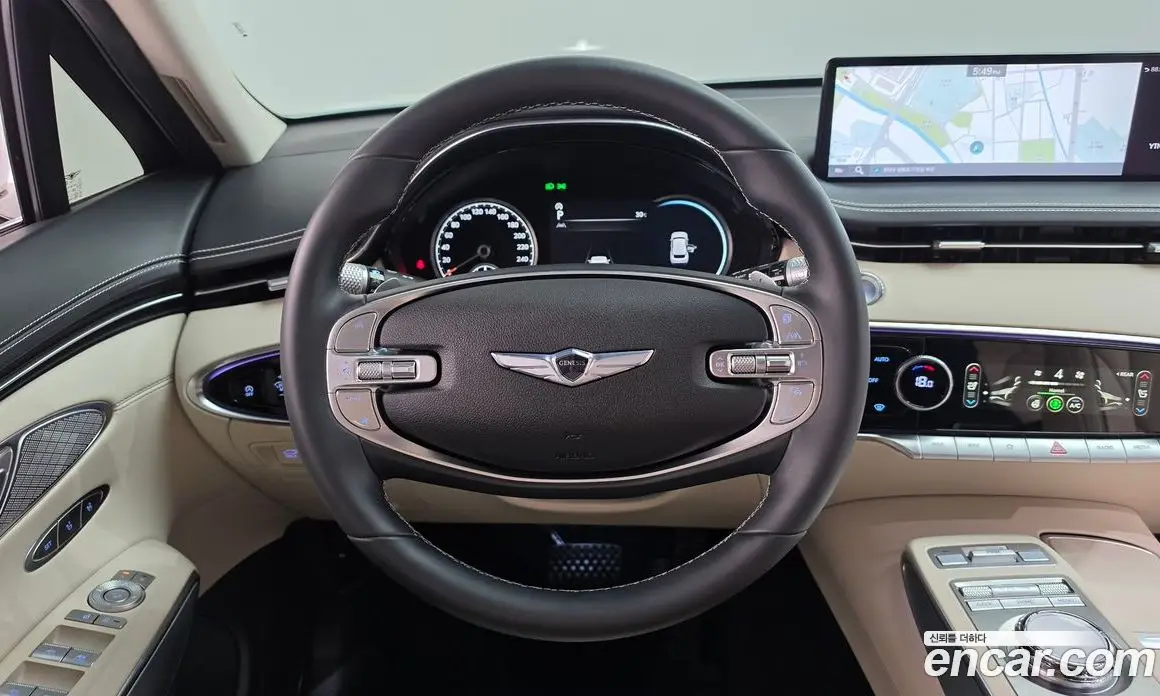 Genesis GV70 2021 2.5 автомат (гидро), фото 19 Genesis GV70 2021 2.5 автомат (гидро), фото 19