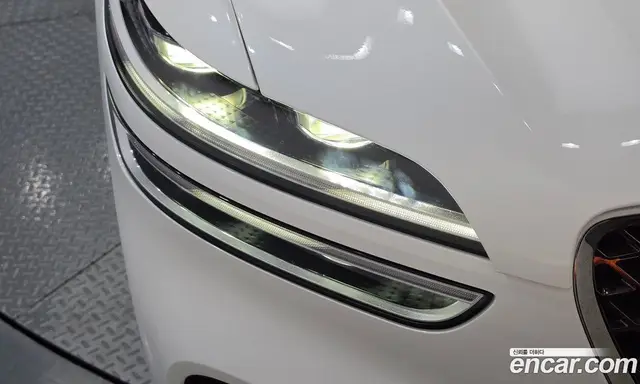 Genesis GV70 2021 2.5 автомат (гидро), миниатюра 8 Genesis GV70 2021 2.5 автомат (гидро), миниатюра 8