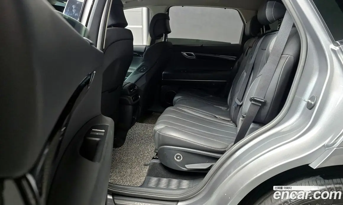 Genesis GV80 2021 2.5 автомат (гидро), фото 18 Genesis GV80 2021 2.5 автомат (гидро), фото 18