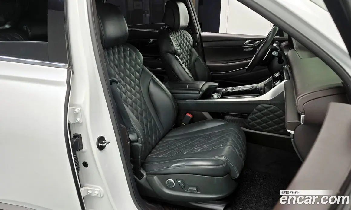 Genesis GV80 2021 2.5 автомат (гидро), фото 16 Genesis GV80 2021 2.5 автомат (гидро), фото 16