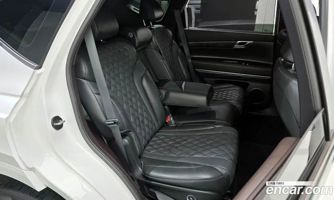 Genesis GV80 2021 2.5 автомат (гидро), фото 17 Genesis GV80 2021 2.5 автомат (гидро), фото 17