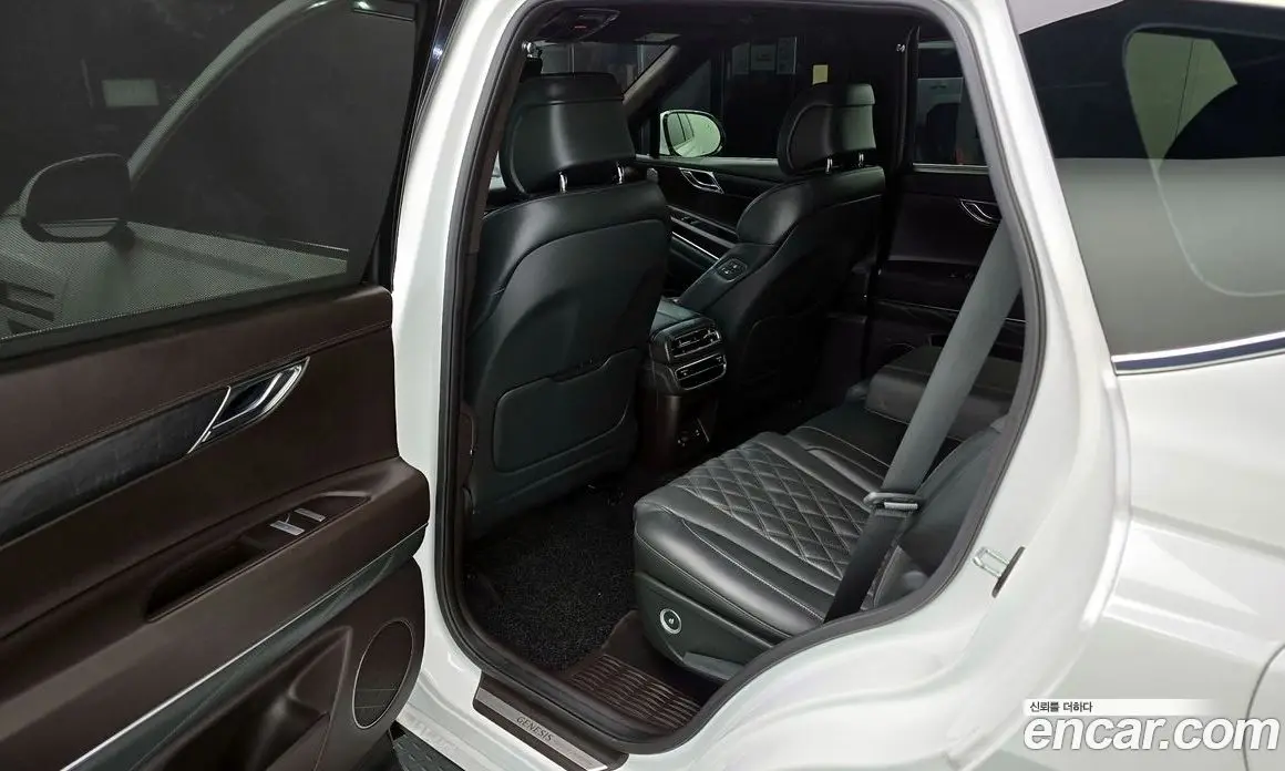 Genesis GV80 2021 2.5 автомат (гидро), фото 18 Genesis GV80 2021 2.5 автомат (гидро), фото 18