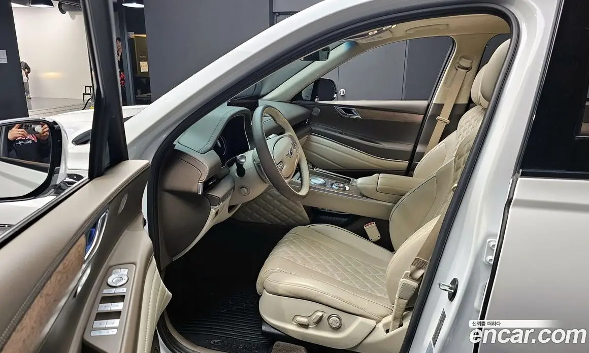 Genesis GV80 2022 2.5 автомат (гидро), фото 11 Genesis GV80 2022 2.5 автомат (гидро), фото 11