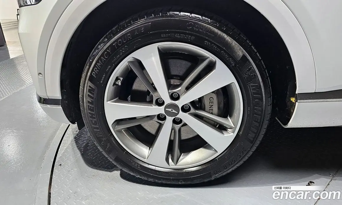 Genesis GV80 2022 2.5 автомат (гидро), фото 5 Genesis GV80 2022 2.5 автомат (гидро), фото 5