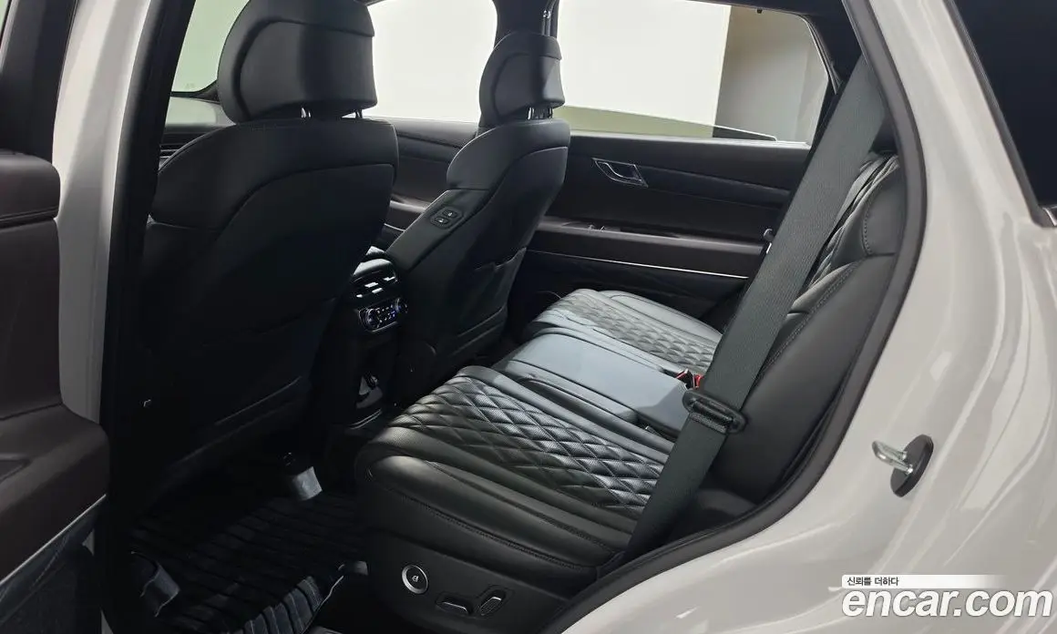 Genesis GV80 2022 3.0 автомат (гидро), фото 17 Genesis GV80 2022 3.0 автомат (гидро), фото 17