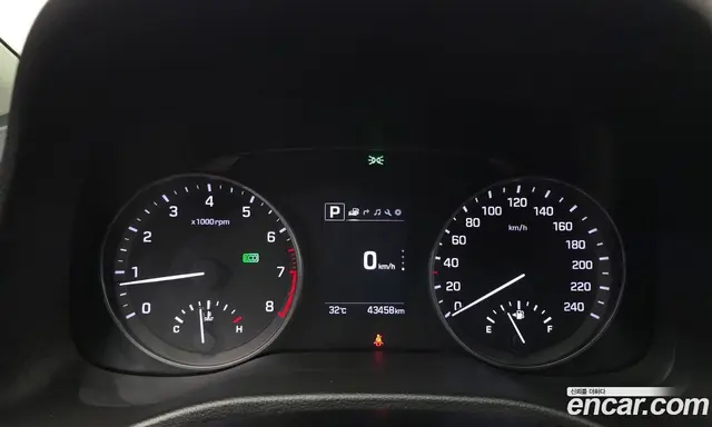 Hyundai Avante 2017 1.6 автомат (гидро), миниатюра 11 Hyundai Avante 2017 1.6 автомат (гидро), миниатюра 11