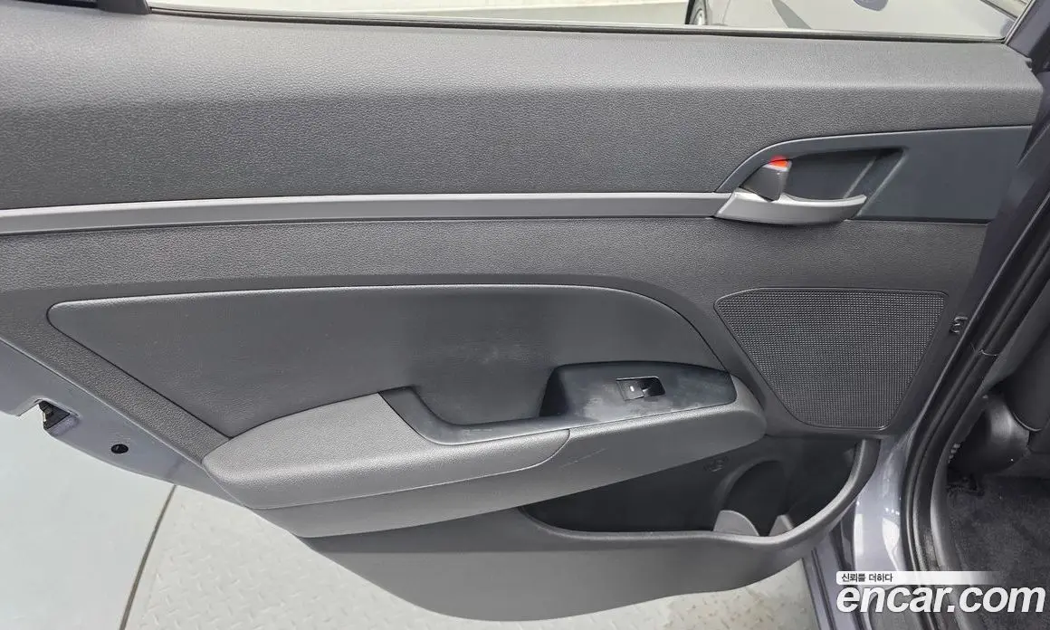 Hyundai Avante 2017 1.6 автомат (гидро), фото 15 Hyundai Avante 2017 1.6 автомат (гидро), фото 15