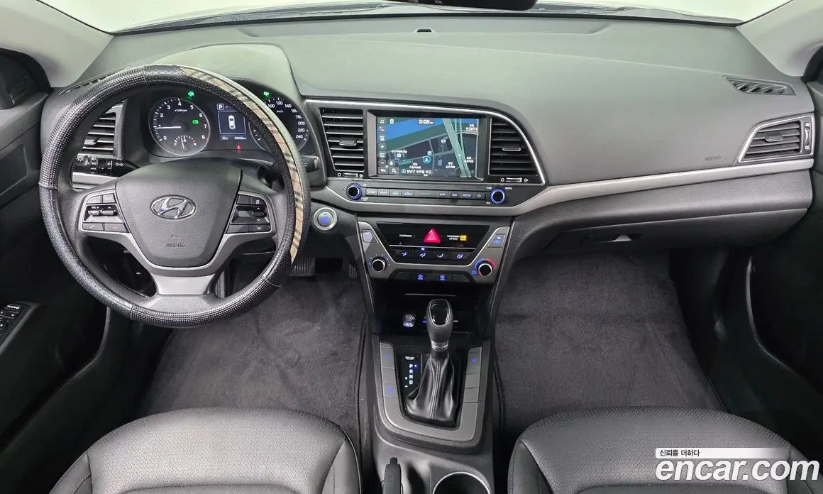 Hyundai Avante 2017 1.6 автомат (гидро), фото 10 Hyundai Avante 2017 1.6 автомат (гидро), фото 10