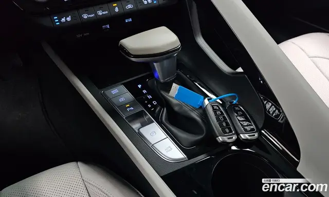 Hyundai Avante 2022 1.6 автомат (гидро), миниатюра 11 Hyundai Avante 2022 1.6 автомат (гидро), миниатюра 11