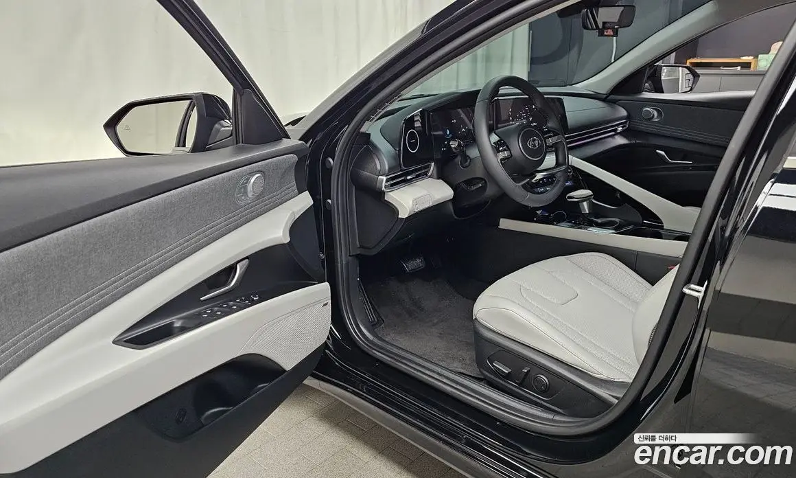 Hyundai Avante 2022 1.6 автомат (гидро), фото 12 Hyundai Avante 2022 1.6 автомат (гидро), фото 12