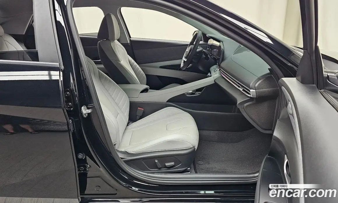 Hyundai Avante 2022 1.6 автомат (гидро), фото 15 Hyundai Avante 2022 1.6 автомат (гидро), фото 15