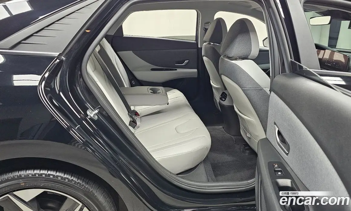 Hyundai Avante 2022 1.6 автомат (гидро), фото 16 Hyundai Avante 2022 1.6 автомат (гидро), фото 16
