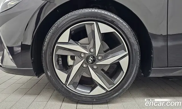 Hyundai Avante 2022 1.6 автомат (гидро), миниатюра 4 Hyundai Avante 2022 1.6 автомат (гидро), миниатюра 4