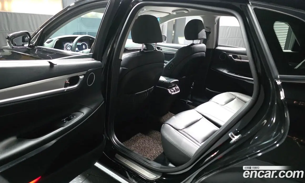 Hyundai Grandeur 2020 2.5 автомат (гидро), фото 16