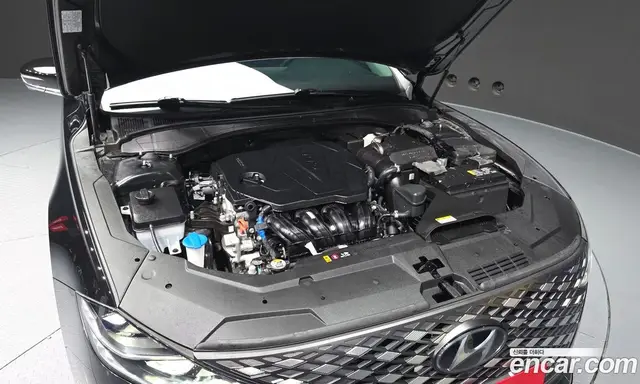 Hyundai Grandeur 2020 2.5 автомат (гидро), миниатюра 6