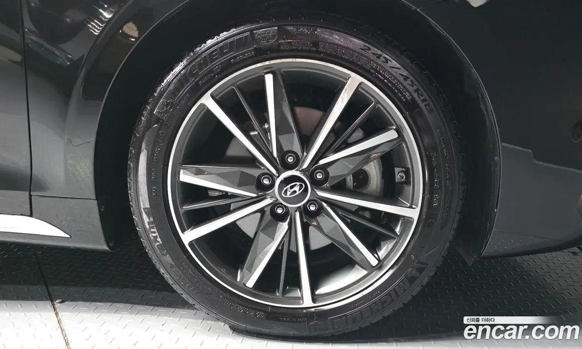 Hyundai Grandeur 2020 2.5 автомат (гидро), фото 7
