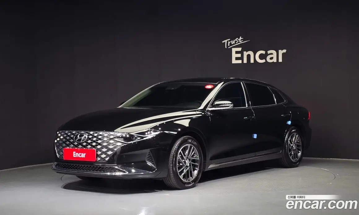 Hyundai Grandeur 2022 3.0 автомат (гидро), фото 1 Hyundai Grandeur 2022 3.0 автомат (гидро), фото 1